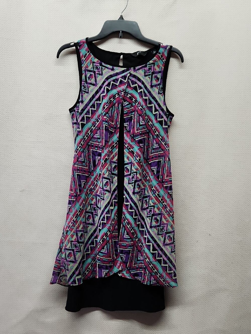 🚨2/$25 or 5/$50🚨GNW Purple, Teal & Black Geometric Midi Dress